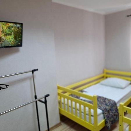 Guest House "Golden Gate 911 " Kiev Eksteriør billede
