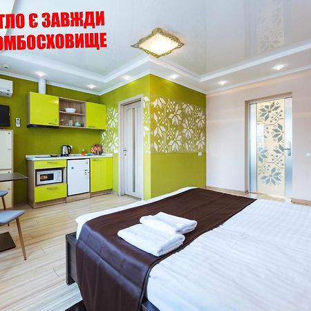 Guest House "Golden Gate 911 " Kiev Eksteriør billede
