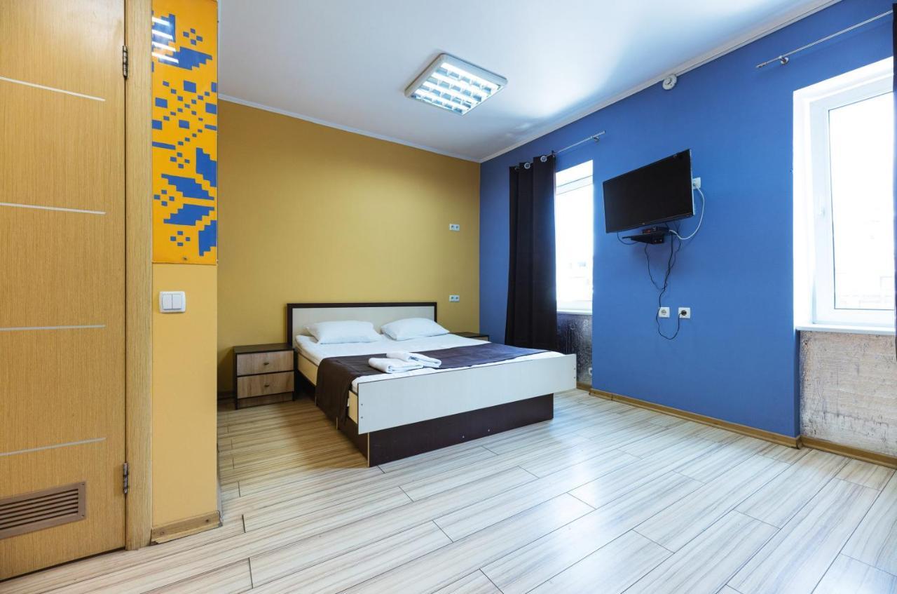 Guest House "Golden Gate 911 " Kiev Eksteriør billede