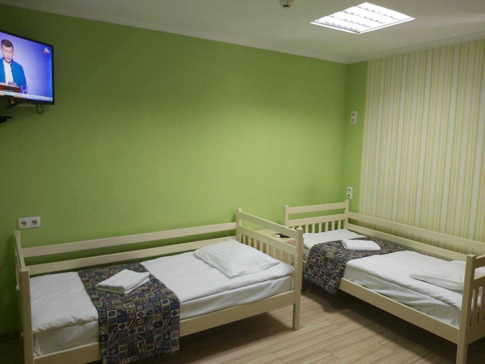 Guest House "Golden Gate 911 " Kiev Eksteriør billede