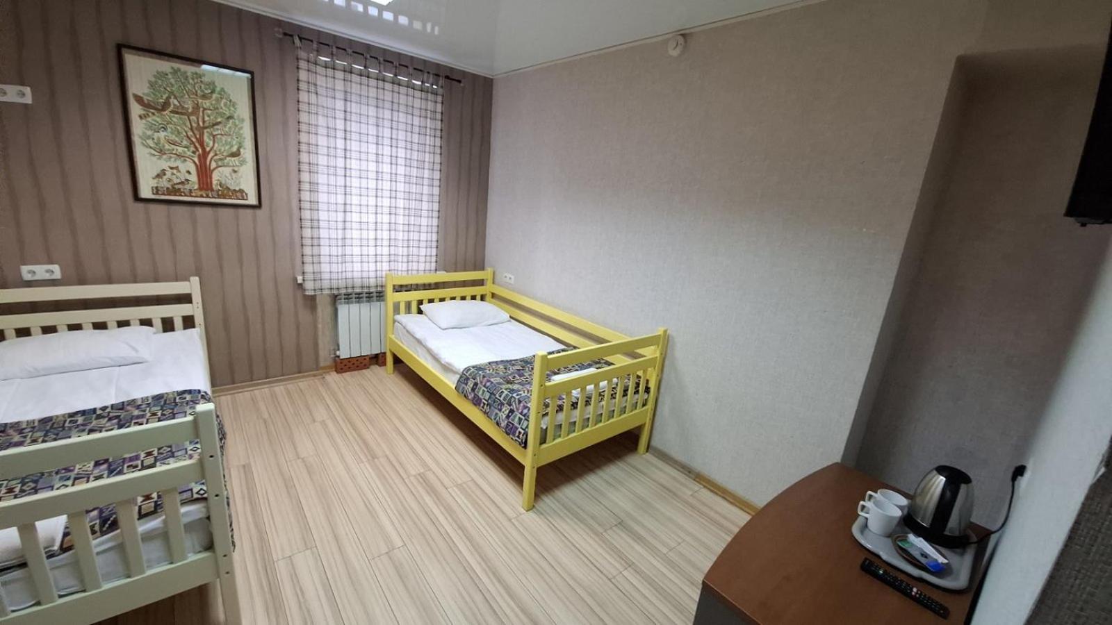 Guest House "Golden Gate 911 " Kiev Eksteriør billede