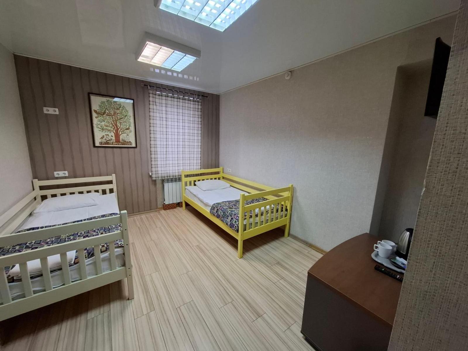 Guest House "Golden Gate 911 " Kiev Eksteriør billede