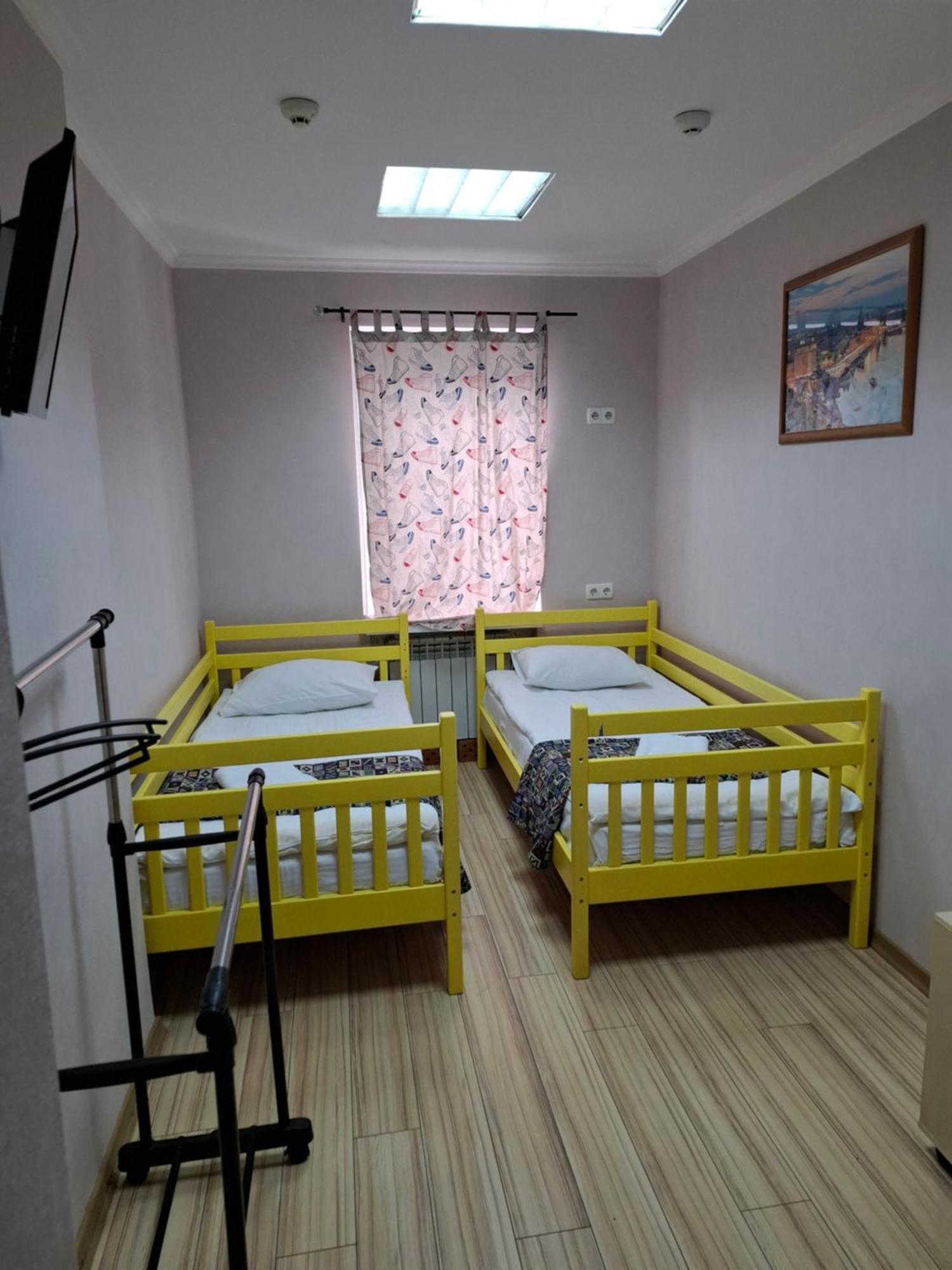 Guest House "Golden Gate 911 " Kiev Eksteriør billede